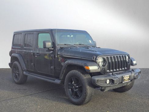Used 2021 Jeep Wrangler Unlimited Sahara image 1