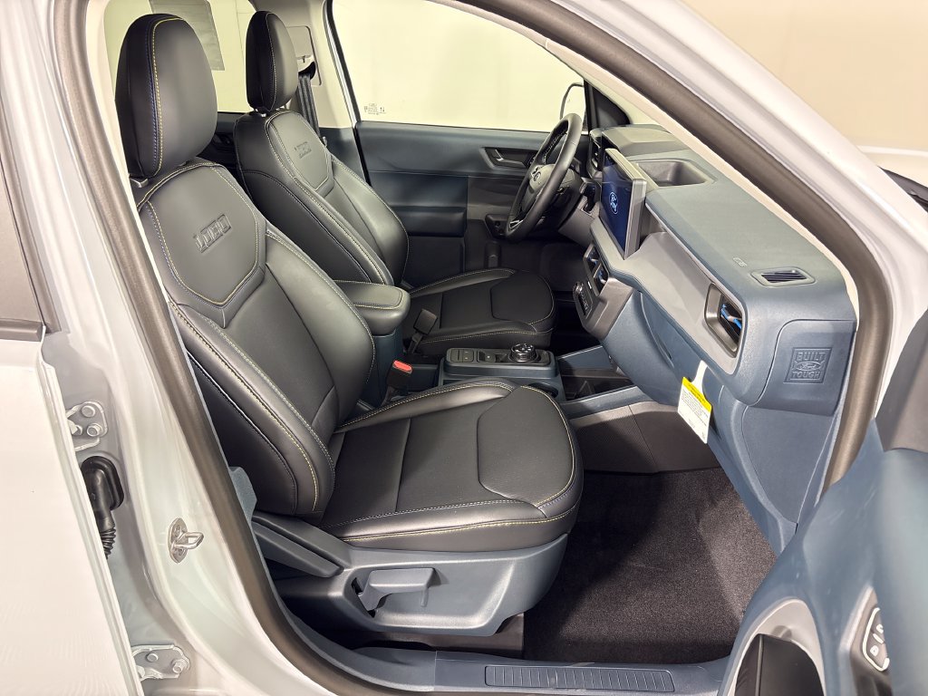 New 2026 Ford Maverick Lobo AWD/4WD image 5