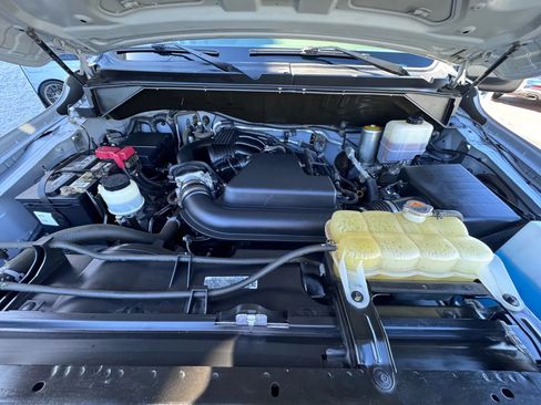 Used 2019 Nissan NV 3500 S image 31