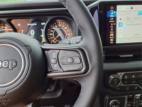 New 2026 Jeep Gladiator Mojave AWD/4WD image 22