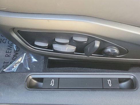 Certified 2025 Porsche 911 Carrera T image 29