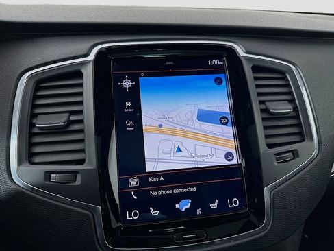 Used 2019 Volvo XC90 T6 Momentum image 16