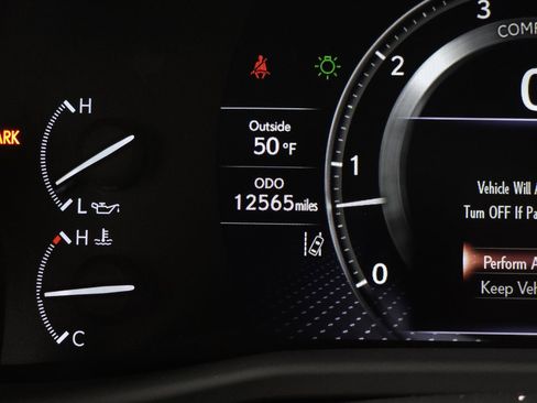 Used 2024 Lexus LX 600 4WD w/ Appearance Package image 22