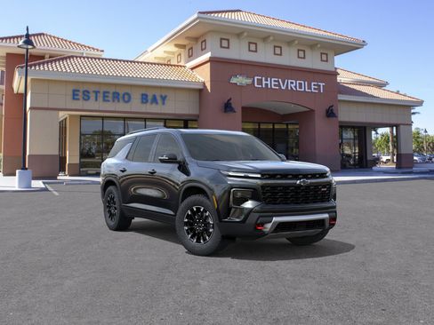 New 2026 Chevrolet Traverse Z71 w/ Driver Confidence Package AWD/4WD image 1