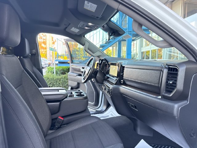 Used 2024 Chevrolet Silverado 1500 LT w/ All Star Edition Plus AWD/4WD image 36