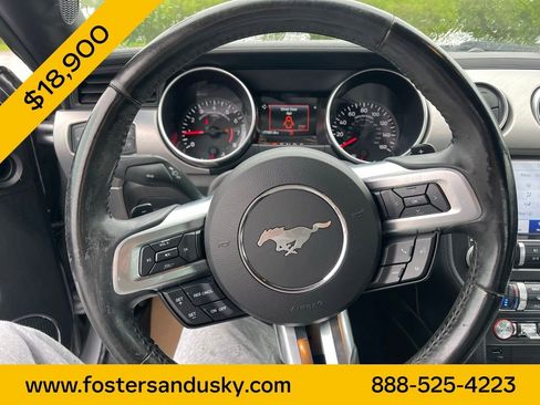 Used 2020 Ford Mustang Premium RWD image 10