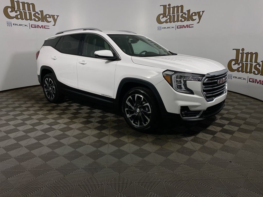 Certified 2024 GMC Terrain SLT w/ Infotainment Package II AWD/4WD image 1