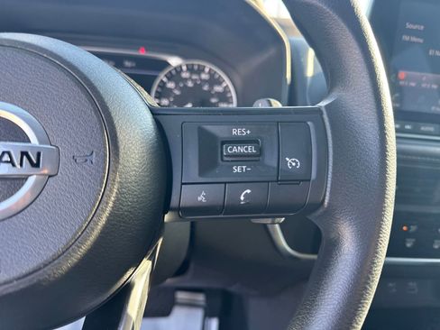 Certified 2021 Nissan Rogue S image 14