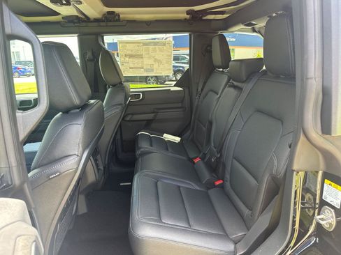 New 2026 Ford Bronco Big Bend AWD/4WD image 17