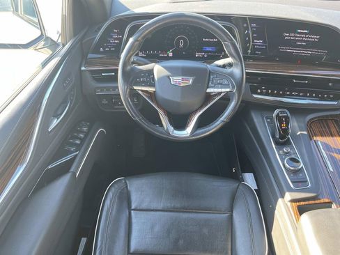 Used 2021 Cadillac Escalade Premium Luxury w/ Performance Package image 14