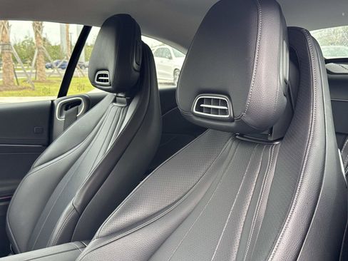 Used 2025 Mercedes-Benz CLE 300 4MATIC Cabriolet image 13