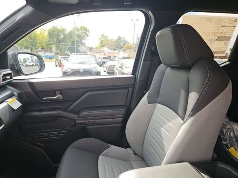 New 2025 Toyota Tacoma TRD Off-Road image 27