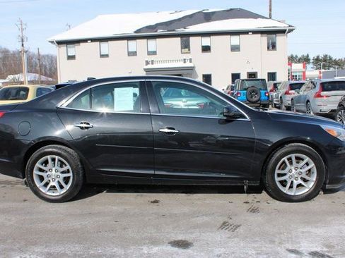 Used 2014 Chevrolet Malibu LT w/ Power Convenience Package image 6