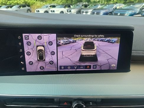 Used 2025 Nissan Murano SL w/ Cargo Package image 21