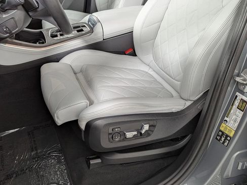 Certified 2024 BMW X5 xDrive40i w/ M Sport Package image 23