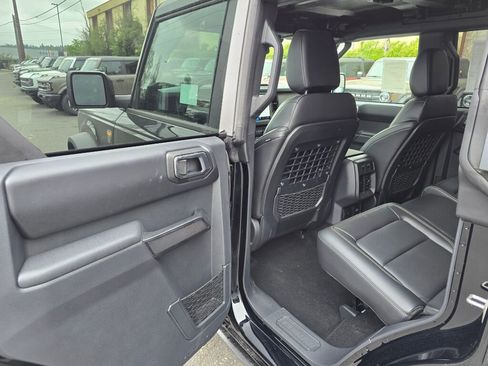 New 2026 Ford Bronco Badlands AWD/4WD image 14