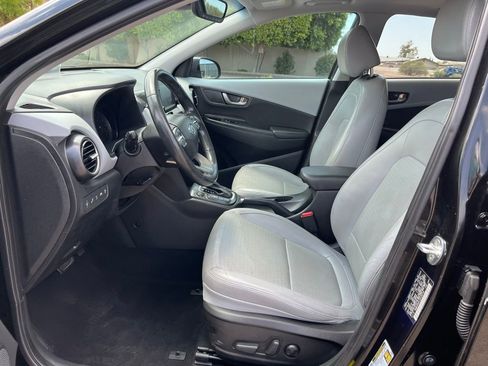 Used 2018 Hyundai Kona Ultimate image 17