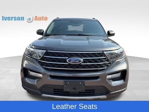 Used 2020 Ford Explorer XLT w/ Equipment Group 202A AWD/4WD image 5