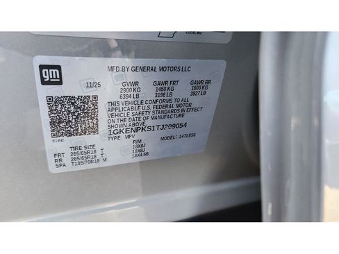 New 2026 GMC Acadia AT4 w/ Super Cruise Package image 11