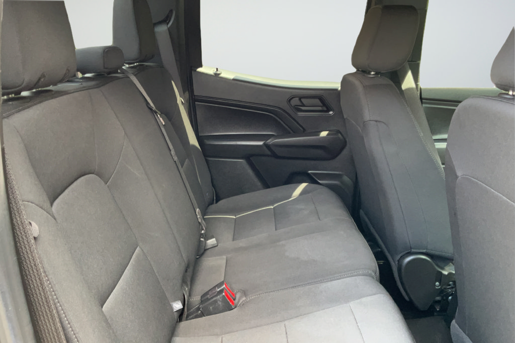 Used 2023 Chevrolet Colorado W/T RWD image 20