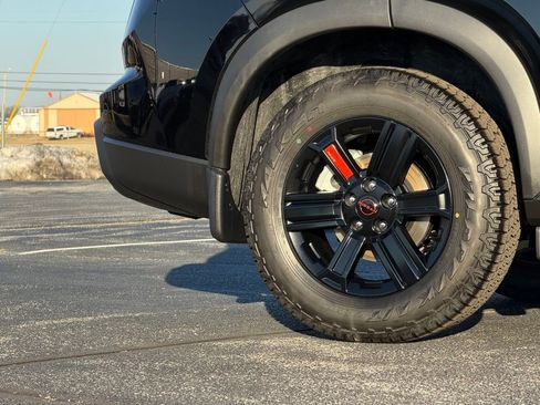 New 2026 Nissan Rogue Rock Creek image 35