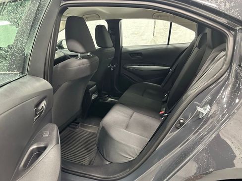 Used 2025 Toyota Corolla LE w/ LE Premium Package image 41