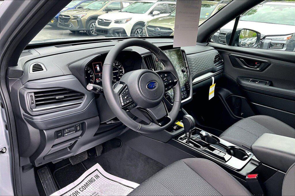 Used 2026 Subaru Forester Premium AWD/4WD image 10