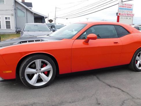 Used 2008 Dodge Challenger SRT8 image 2