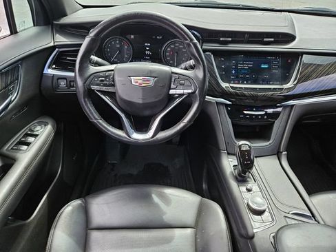 Used 2020 Cadillac XT6 Premium Luxury AWD/4WD image 12