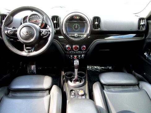 Used 2019 MINI Cooper Countryman S w/ Convenience Package AWD/4WD image 2