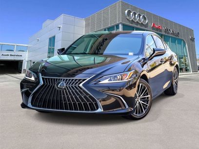 Used 2024 Lexus ES 350 w/ Premium Package