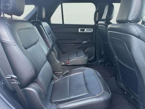 Used 2020 Ford Explorer Limited AWD/4WD image 30
