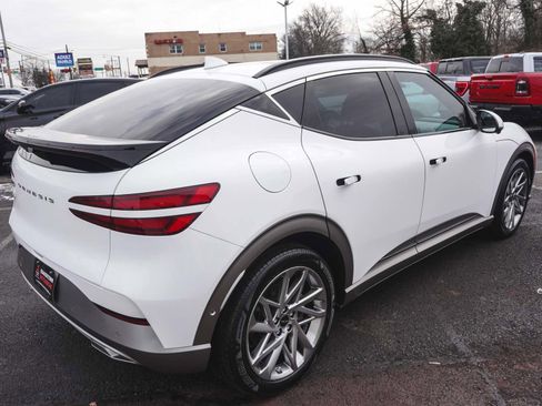 Used 2023 Genesis GV60 Advanced image 5