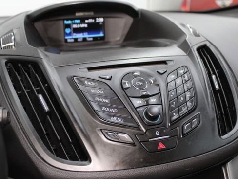 Used 2013 Ford C-MAX SE image 16