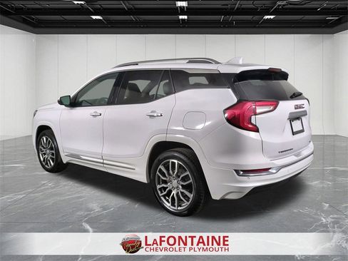 Certified 2022 GMC Terrain Denali w/ Denali Premium Package image 6