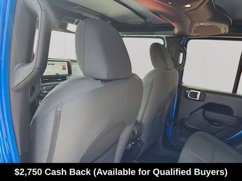 New 2026 Jeep Gladiator Sport AWD/4WD image 18