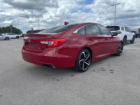 Used 2018 Honda Accord Sport image 5