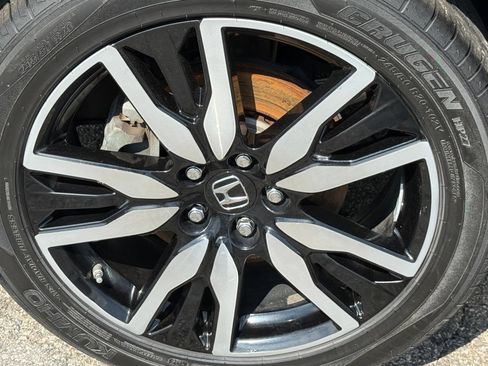 Used 2022 Honda Pilot Touring image 46