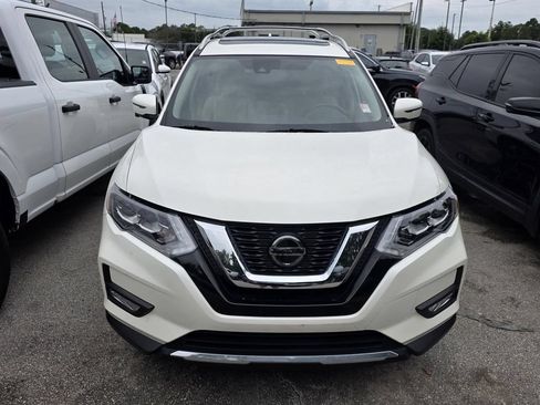 Used 2018 Nissan Rogue SL w/ Premium Package FWD image 2