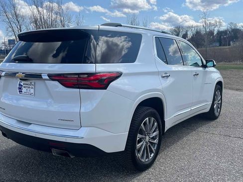 Used 2022 Chevrolet Traverse Premier image 4