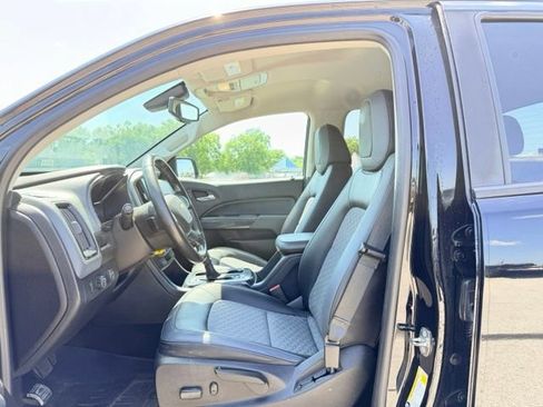 Used 2018 Chevrolet Colorado Z71 AWD/4WD image 7