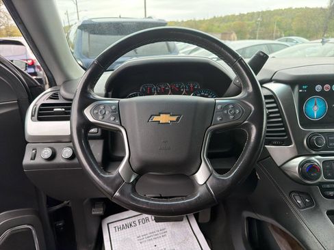 Used 2018 Chevrolet Tahoe LT w/ Luxury Package AWD/4WD image 21