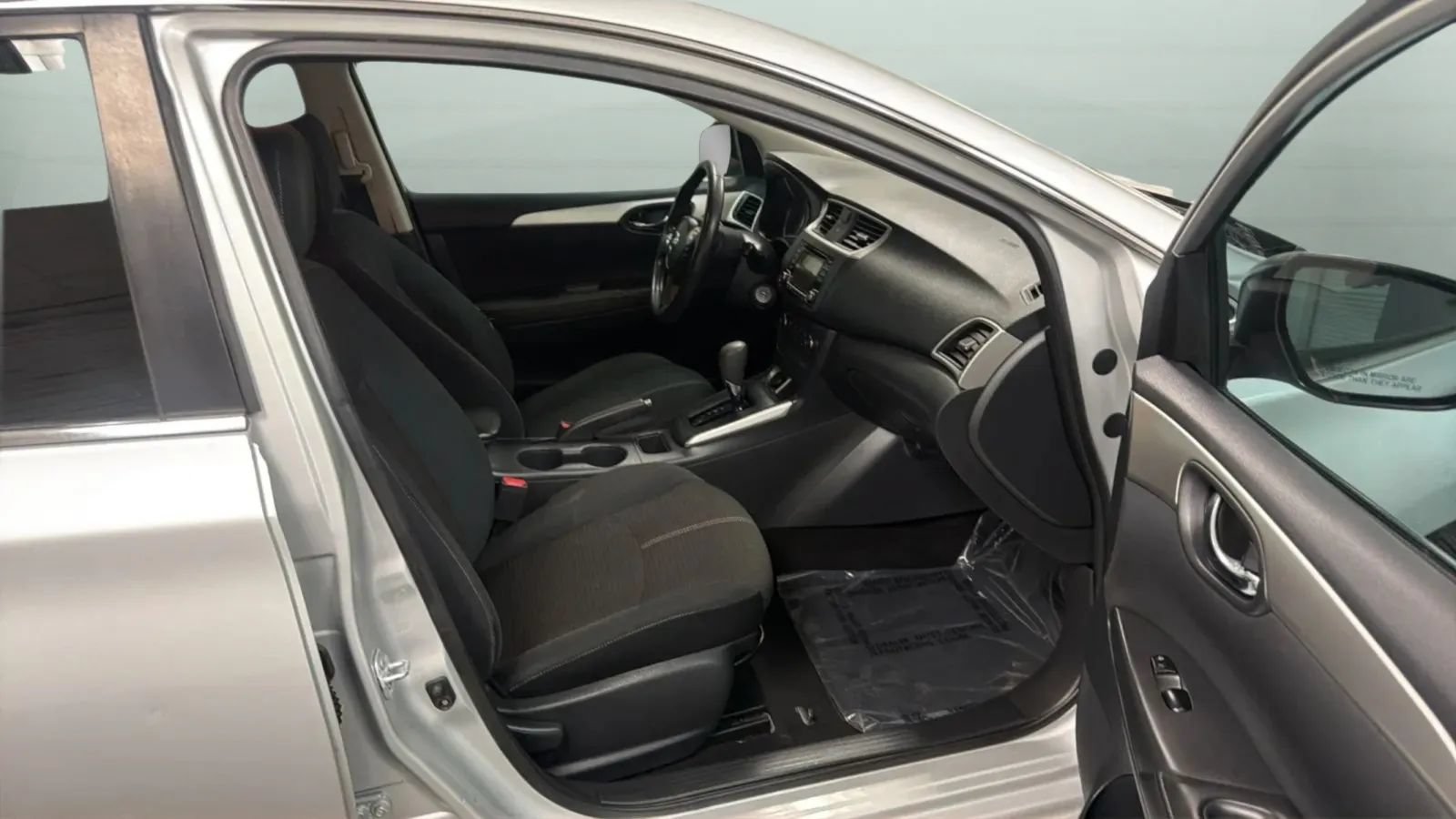 Used 2018 Nissan Sentra S FWD image 21