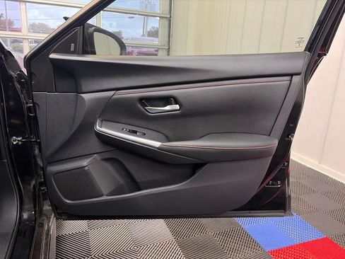 Used 2024 Nissan Sentra SR FWD image 19