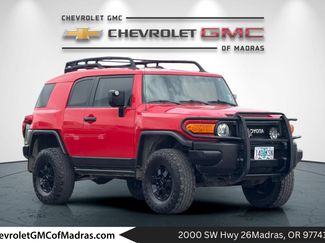 Used 2012 Toyota FJ Cruiser 4WD w/ Trail Teams Special Edition video 1