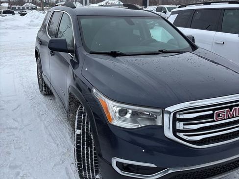 Used 2018 GMC Acadia SLE image 5