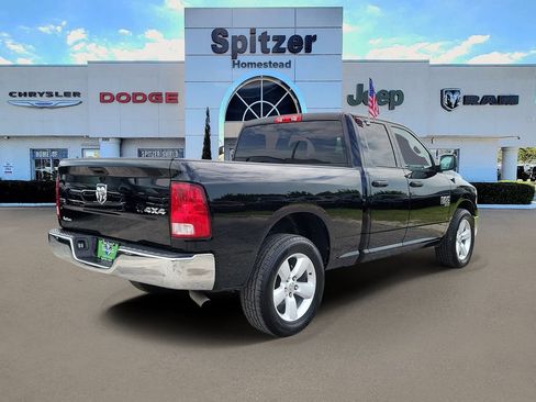Used 2024 RAM 1500 Classic SLT AWD/4WD image 2