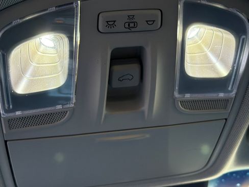 Used 2020 Hyundai Kona Limited image 24