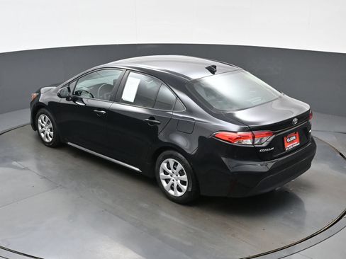 Used 2024 Toyota Corolla LE FWD image 36