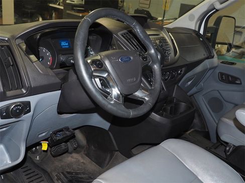 Used 2016 Ford Transit 350 XL image 4